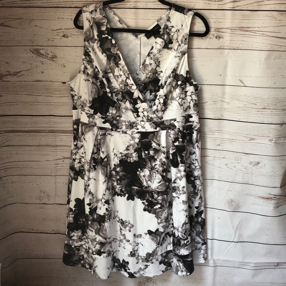 Size 18 Lane Bryant Black Floral Party Dress